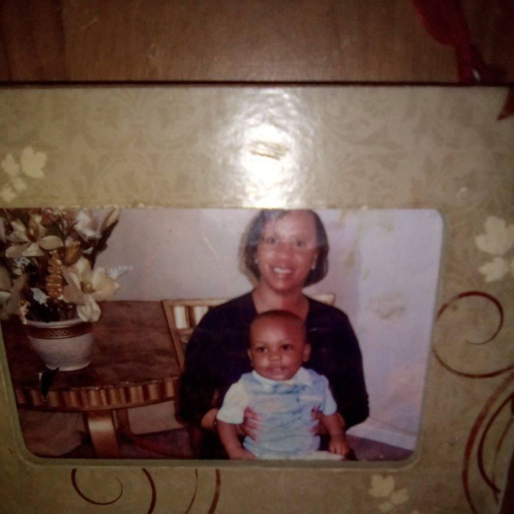 Meet your Posher, Robin